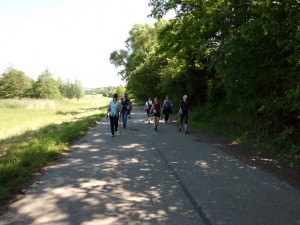 Nordic Walking mit Baby - mit Petra Sax Gruppe-grün